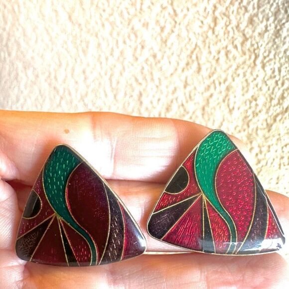 Red green and brown triangle post earrings - Picture 3 of 8